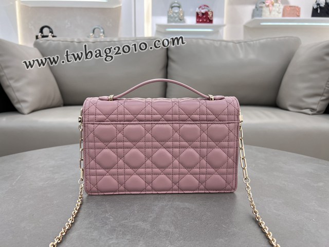 Dior专柜2024新款迪奥高仿原单黑色漆皮革藤格纹Miss肩背斜挎手提包 djfk1327